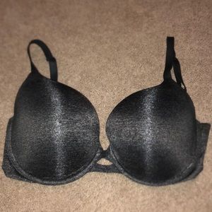 Victoria Secret bra !!